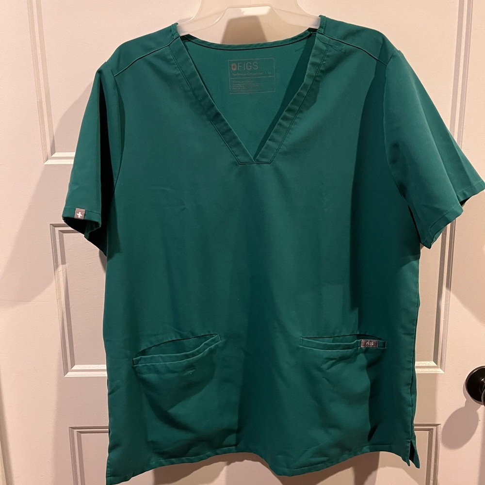 Figs Hunter Green scrub set. XL/LP.